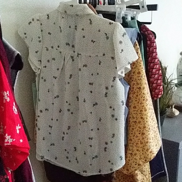 Bow on Front Blouse - Picture 3 of 3